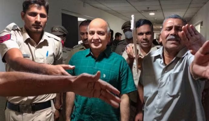 AAP सांसद संजय सिंह की रिहाई से पहले उनकी पत्नी अनीता सिंह ने बताया आगे का प्लान