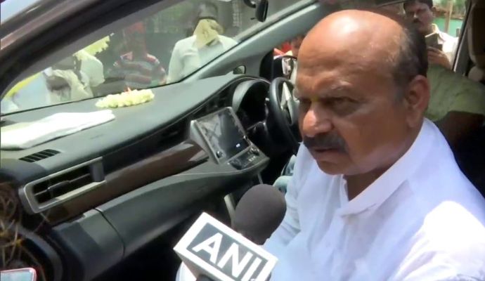 कर्नाटक के इस बड़े भाजपा नेता ने की पार्टी से बगावत, येदियुरप्पा के बेटे के खिलाफ चुनाव लड़ने का ऐलान