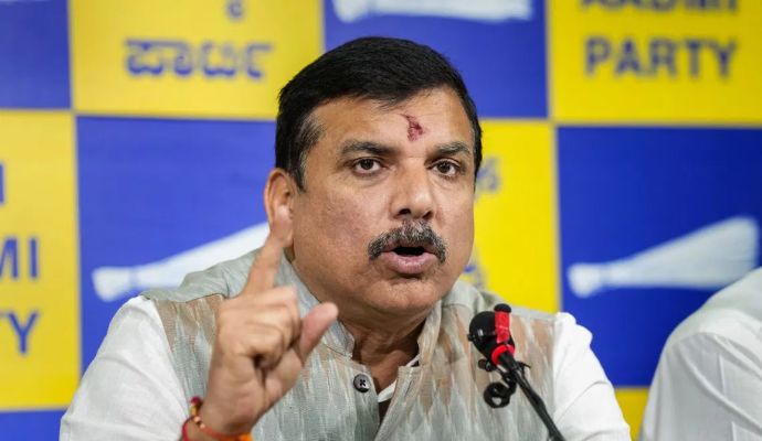 बीजेपी की 300 सीट आ जाती तो अब तक… संजय सिंह का मोदी सरकार को लेकर बड़ा दावा