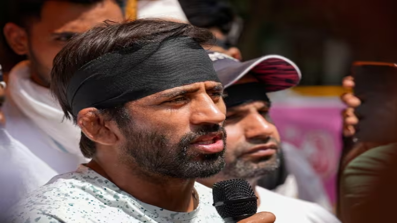 धरना दे रहे पहलवानों का स्मृति ईरानी समेत भाजपा की महिला सांसदों को खुला पत्र, जानें क्या है मांग