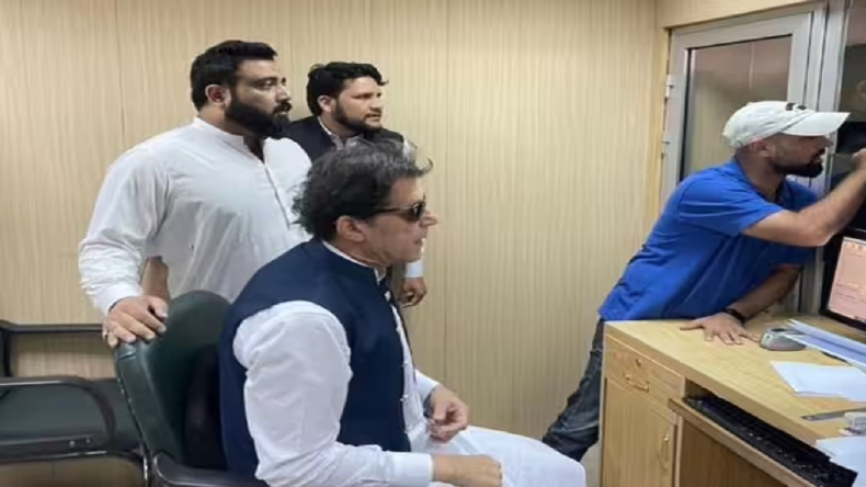 Pakistan : क्या है ‘अल कादिर ट्रस्ट केस’ जिसमें पूर्व PM इमरान खान हुए गिरफ्तार ?