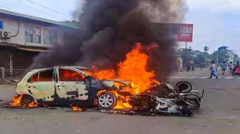 Fuel Leak: मणिपुर के लीमाखोंग पावर स्टेशन से हुआ फ्यूल लीक, इंफाल की नदियों में फैला