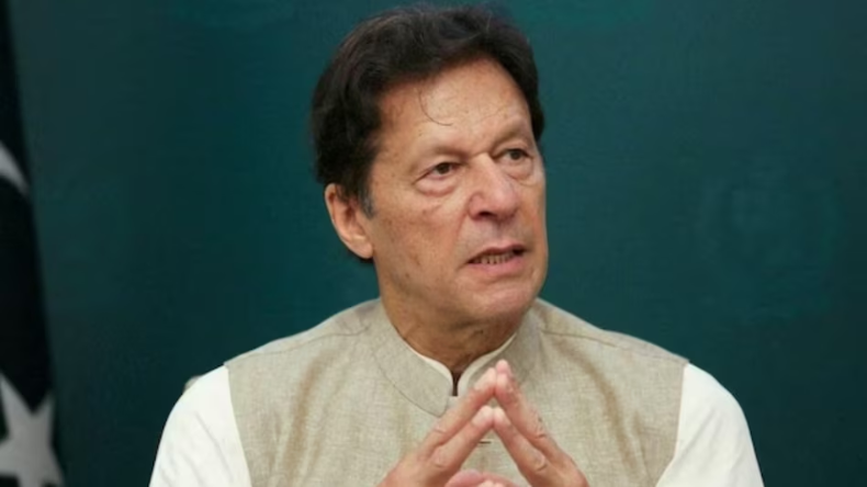Pakistan: इमरान को सरेआम फांसी दो… पाकिस्तान असेंबली में नेता ने उठाई मांग