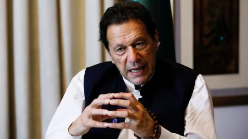 Imran Khan: इमरान खान और उनकी बीवी की सजा को अदालत ने किया निलंबित, तोशाखाना भ्रष्टाचार से जुड़ा था मामला