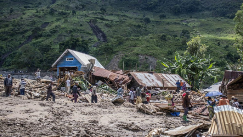Maharashtra Landslide: रायगढ़ में भूस्खलन से 10 की मौत, 96 लोगों को बचाया, रेस्क्यू जारी