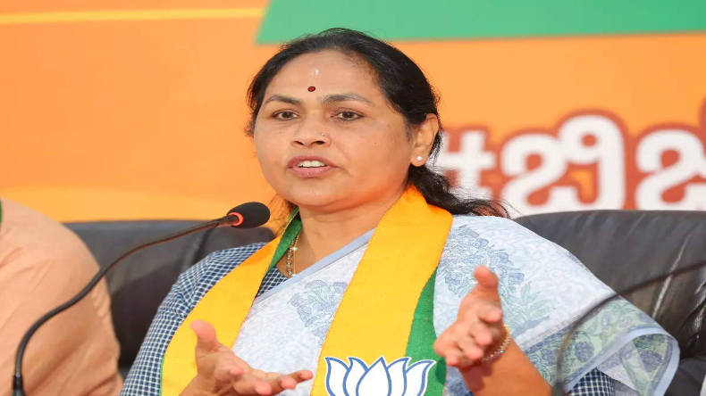 Karnataka: बीजेपी विधायक का दावा- महाराष्ट्र की तरह कर्नाटक में भी गिर सकती है सरकार
