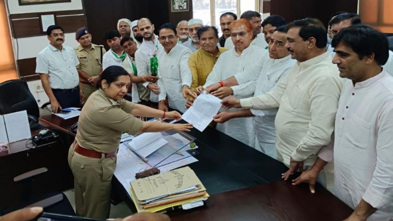 Noida: रालोद विधायक मदन भैया ने पुलिस प्रशासन को दी चेतावनी गिरफ्तार किसानों को जल्द रिहा करे