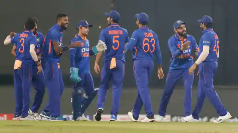 IND vs WI TEST SERIES : भारत ने सीरीज में बनाई 1-0 से बढ़त, अश्विन ने झटके 12 विकेट