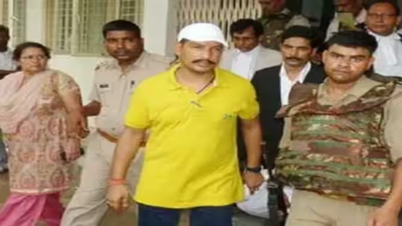संजीव जीवा हत्याकांडः लखनऊ कोर्ट पहुंची SIT, घटनास्थल पर रीक्रिएट किया क्राइम सीन