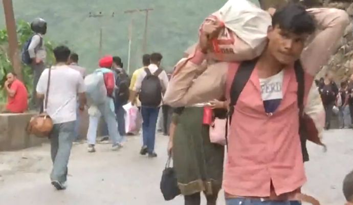 इस्लाम में मस्जिद तोड़ना गुनाह, मुसलमानों ने खुद गिराया, देश में हो सकता है…