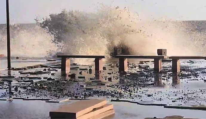 Cyclone Remal: 130किमी प्रति घंटे की रफ्तार से कहर बरपाएगा चक्रवाती तूफान रेमल, कहां-कहां पड़ेगा इसका असर