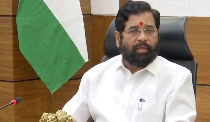 कुछ ज़िलों में औरंगज़ेब की औलादें पैदा हुई हैं… कोल्हापुर मामले पर फडणवीस का बयान