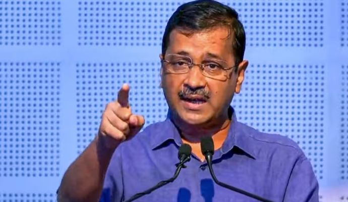 दिल्ली के एलजी वीके सक्सेना ने आतिशी को बताया केजरीवाल से बेहतर CM