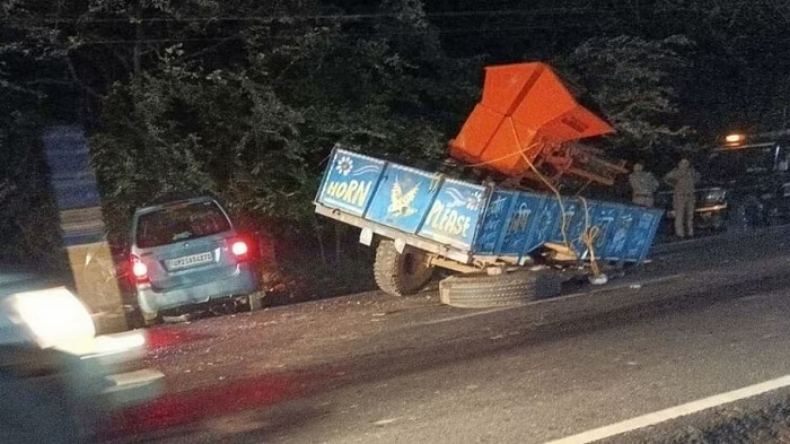 Road Accident: आंध्र प्रदेश में भीषण सड़क हादसा, बस-ट्रक की टक्कर में जिंदा जले छह लोग