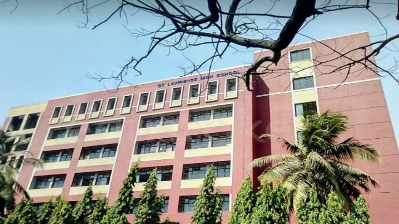 Maharashtra: मातोश्री के बाद शरद पवार से मिलने उनके घर पहुंचीं ममता बनर्जी