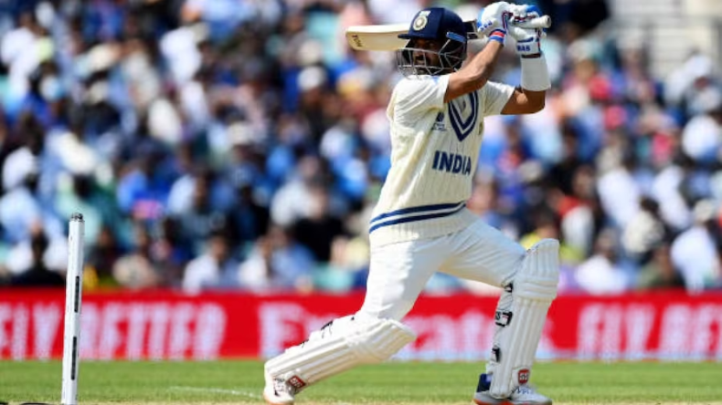 रवि शास्त्री जब इस खिलाड़ी की गर्लफ्रेंड के लिए BCCI से भिड़े थे, जानें दिलचस्प किस्सा