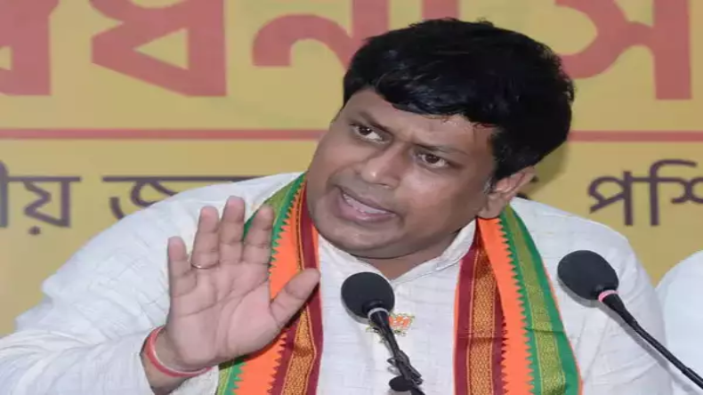 ममता बनर्जी से नाराज हुए छोटे भाई बाबुन, हावड़ा में TMC प्रत्याशी के खिलाफ चुनाव लड़ने का ऐलान