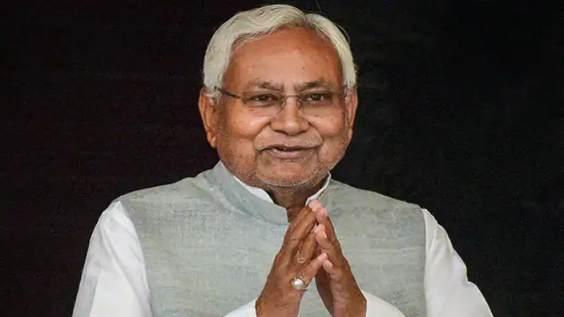 कोलकाता रेप केस पर हल्ला मचाने वाले मुजफ्फरपुर पर चुप! नीतीश, तेजस्वी सबकी जुबान सिली