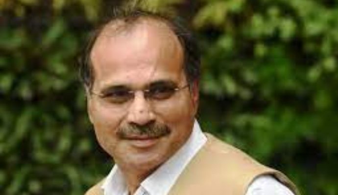 West bengal: राज्य चुनाव आयोग को हाईकोर्ट का नोटिस, केंद्रीय सुरक्षाबलों को तैनाती से जुड़ा मामला