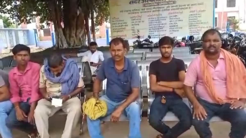 डॉक्टर ने यूट्यूब वीडियो देखते हुए किया ऑपरेशन, चली गई मां और बच्चे की जान