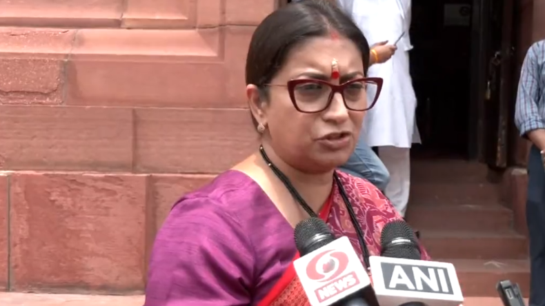 Parliament Monsoon Session : विपक्ष मणिपुर मुद्दे को क्यों सामने नहीं आने देता… केंद्रीय मंत्री स्मृति ईरानी