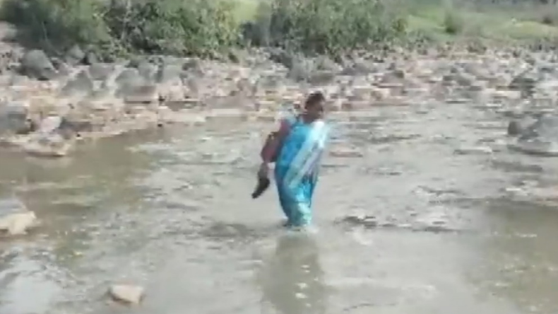 Chhattisgarh: सीएम बघेल ने युवा मितान परिवहन योजना का किया शुभारंभ, कॉलेज विद्यार्थियों को मिलेगा लाभ