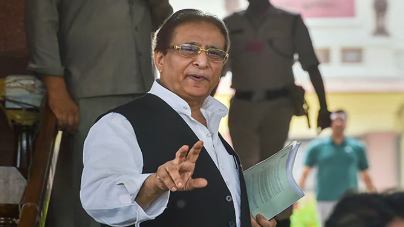 आजम के परिवार से मिले नगीना सांसद चंद्रशेखर, अखिलेश पर कस दिया तीखा तंज…