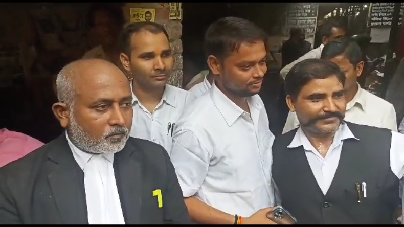 अभिनेता अनुपम खेर ने अयोध्या के कनक भवन में पूजा-अर्चना की, कहा- भगवान का धन्यवाद करने आया हूं