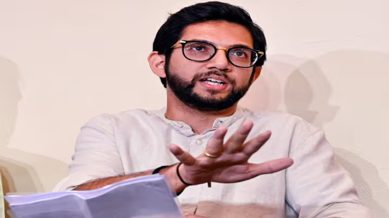 उद्धव के बेटे आदित्य को चुनाव हरवाएंगे राज ठाकरे… CM शिंदे संग बनाई रणनीति!