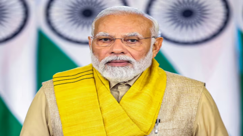Rozgar Mela: गांधी परिवार पर PM Modi का वार, कहा- फोन बैंकिंग घोटाला सबसे बड़े घोटालों में से एक