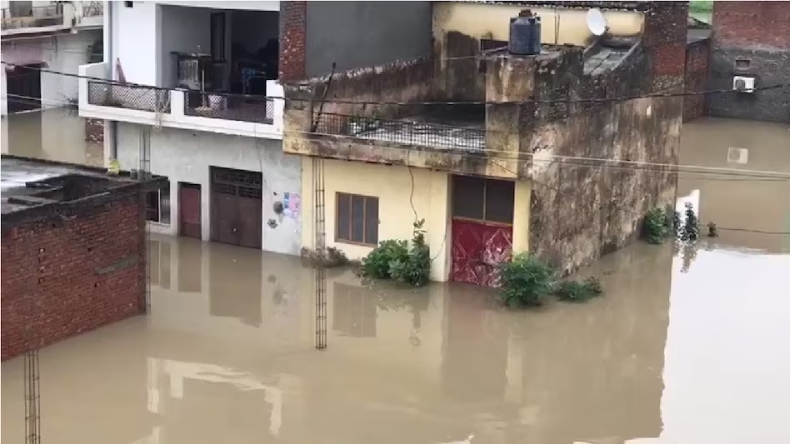 एसी में क्यों हो रहे हैं इतने ब्लास्ट, इसे कैसे रोका जाए, जानें