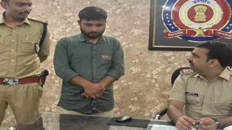 दिल्ली: शकूर बस्ती में महिला के मर्डर का खुलासा, प्रेमी ने चाकूओं से किए थे 50 वार