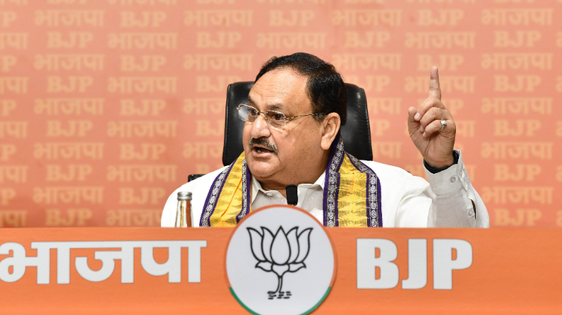 विपक्ष की महाबैठक से पहले बेंगलुरु में पोस्टर वॉर, CM नीतीश के आगे लिखा ‘अस्थिर PM उम्मीदवार’