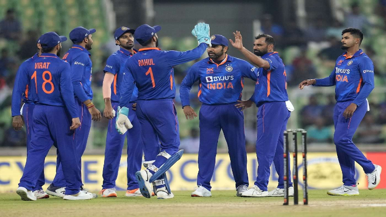 आकाश चोपड़ा ने रोहित शर्मा की कप्तानी पर उठाए बड़े सवाल, बुमराह को लेकर भी कही ये बात