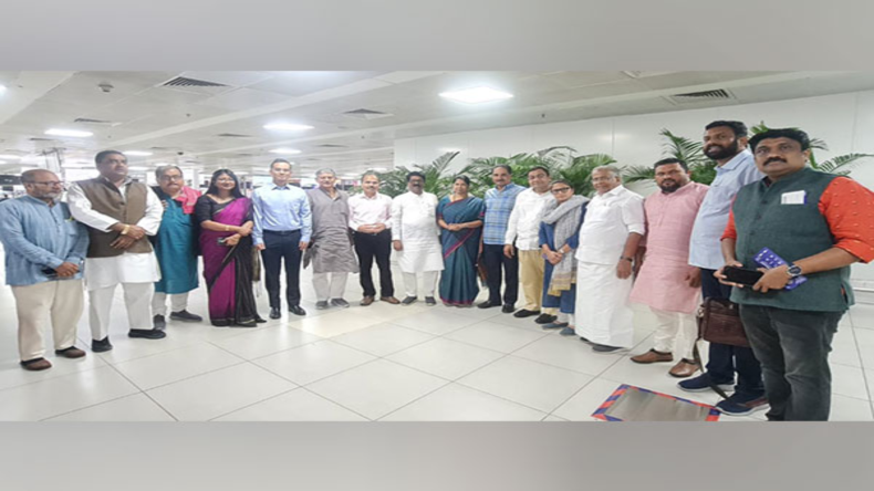 मणिपुर गए I.N.D.I.A. के प्रतिनिधिमंडल पर बीजेपी का तंज- 50 फीसदी से अधिक नेताओं पर दर्ज हैं आपराधिक मामले