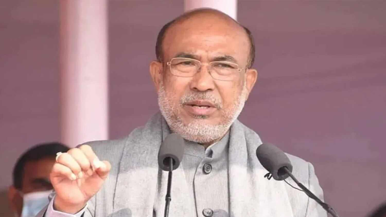 Manipur Violence: सीएम बीरेन ने राहुल गांधी के दौरे पर उठाए सवाल, कहा- राजनीतिक लाभ के लिए…