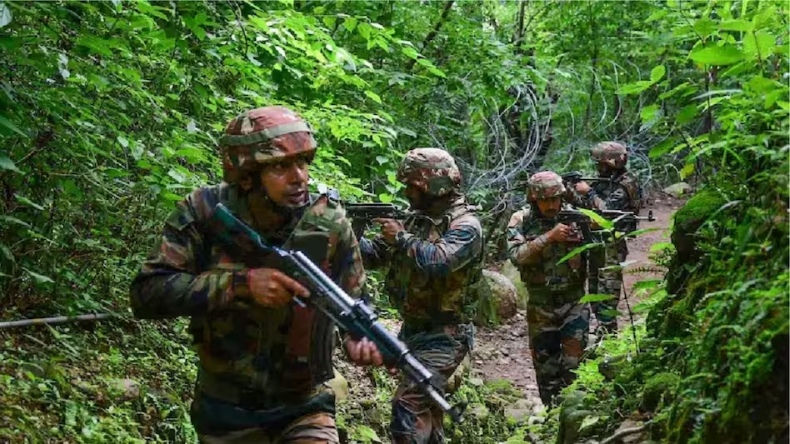 बांग्लादेश की सेना कितनी ताकतवर, क्या भारत से कर सकती है मुकाबला? जानें ताजा हालात