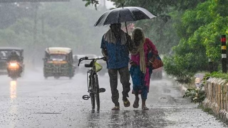 किसानों ने दिल्ली में संसद घेराव का ऐलान किया, तमिलनाडु और पुडुचेरी पर चक्रवाती तूफान फेंगल का गहरा दबाव