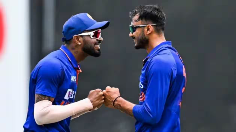 तीसरे वनडे से पहले भारतीय टीम को झटका, दो खिलाड़ी दिग्गज नहीं होंगे प्लेइंग इलेवन का हिस्सा
