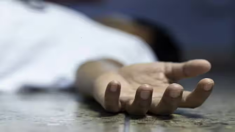 MP Road Accident: मध्य प्रदेश के डिंडौरी में भीषण सड़क हादसा, 14 लोगों की मौत, 21 घायल