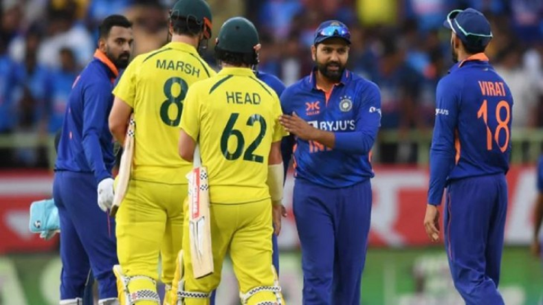 Virat Kohli On ODI And T20 Format: विराट कोहली वनडे और टी20 फॉर्मेट से अब नहीं खेलेंगे