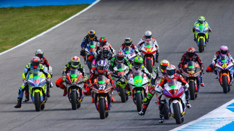 MOTO GP:मार्को बेजेची बने चैंपियन, आखिरी लैप ने मैच में भरा रोमांच