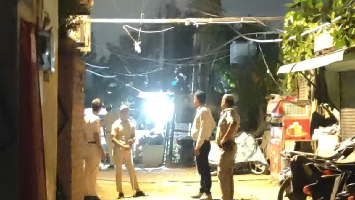 दिल्लीः 350 रुपये लूटने से पहले 60 बार मारा चाकू, हत्या करके नाचने लगा आरोपी