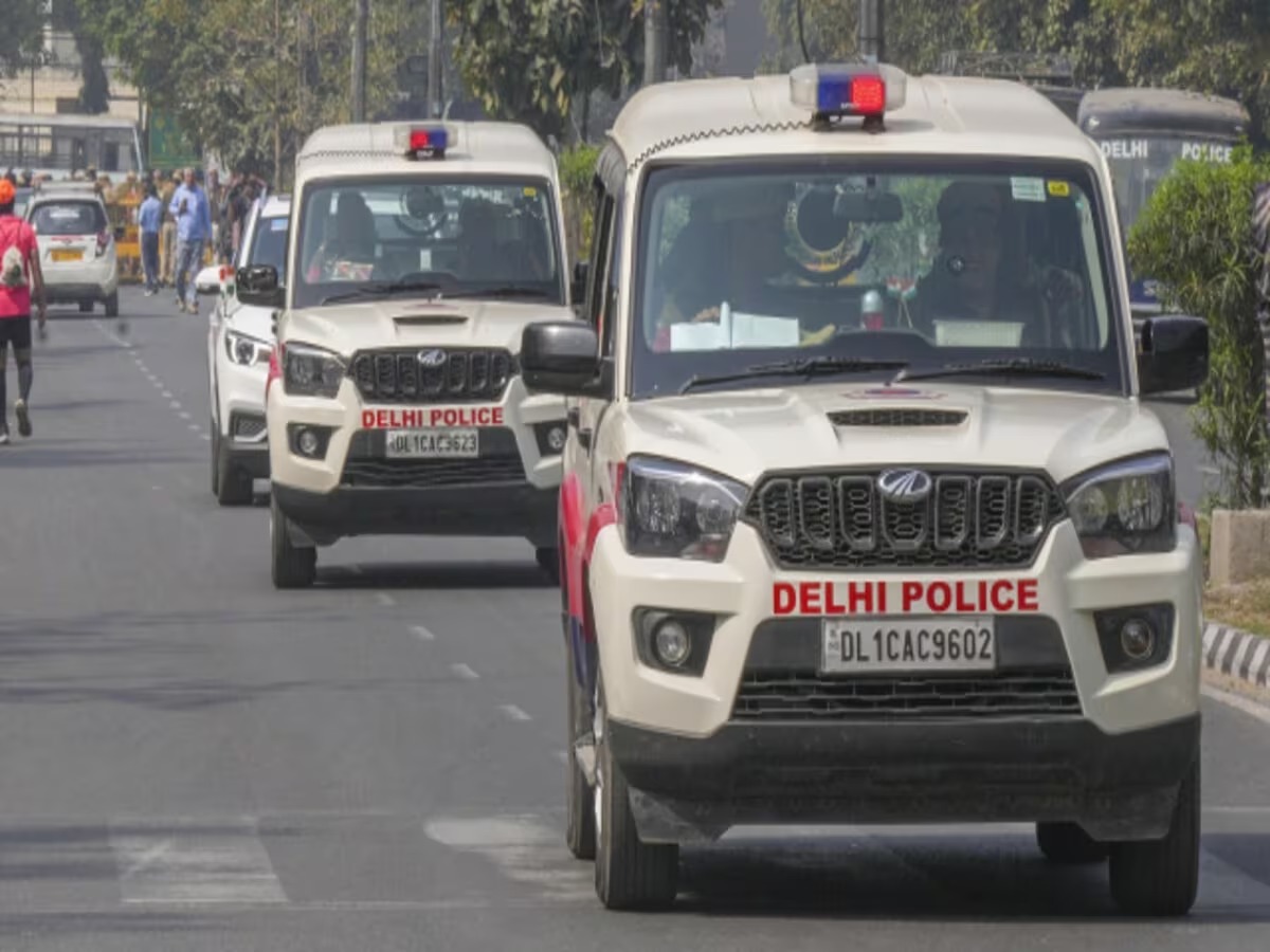दिल्ली: तेज रफ्तार ट्रक की टक्कर से दिव्यांग महिला की मौत, तीन दिन बाद आरोपी ड्राइवर अरेस्ट