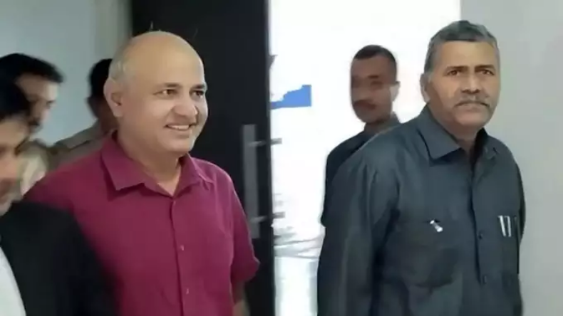 आज राजघाट और हनुमान मंदिर जायेंगे मनीष सिसोदिया, पार्टी कार्यालय में समर्थकों से भी मिलेंगे