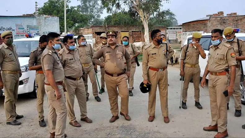 UP: मलिहाबाद में जमीन की पैमाइश के दौरान चली ताबड़तोड़ गोलियां, 3 लोगों की मौत