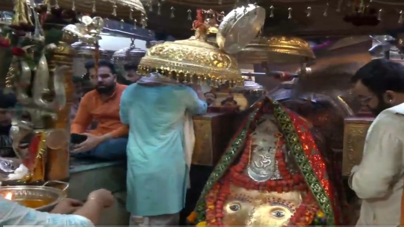 नवरात्रि अष्टमी पूजन मां महागौरी को समर्पित, जाने कन्यापूजन विधि, मुहूर्त