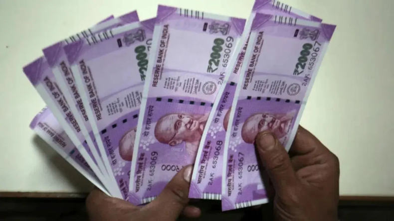 2000 का नोट है सबसे बड़ा , जाने छापने मे कितनी लगती है लागत ?