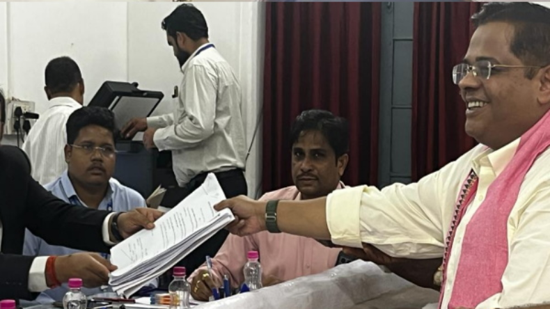 Chhattisgarh elections: छत्तीसगढ़ में चुनाव ड्यूटी में तैनात जवान IED ब्लास्ट में घायल