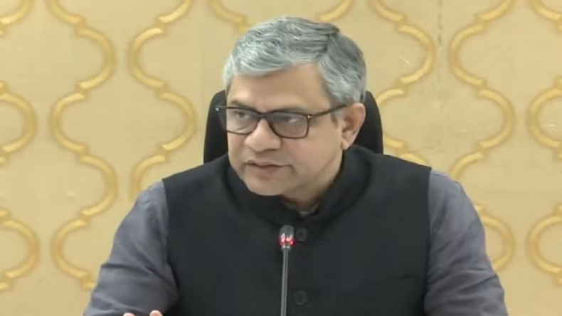 WhatsApp पर इन तरीकों से बढ़ रही धोखाधड़ी, ऐसे बचें
